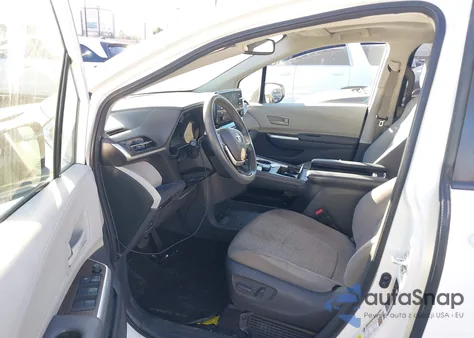 2021 Toyota Sienna Le from USA, damaged, VIN 5TDBRKEC5MS019059